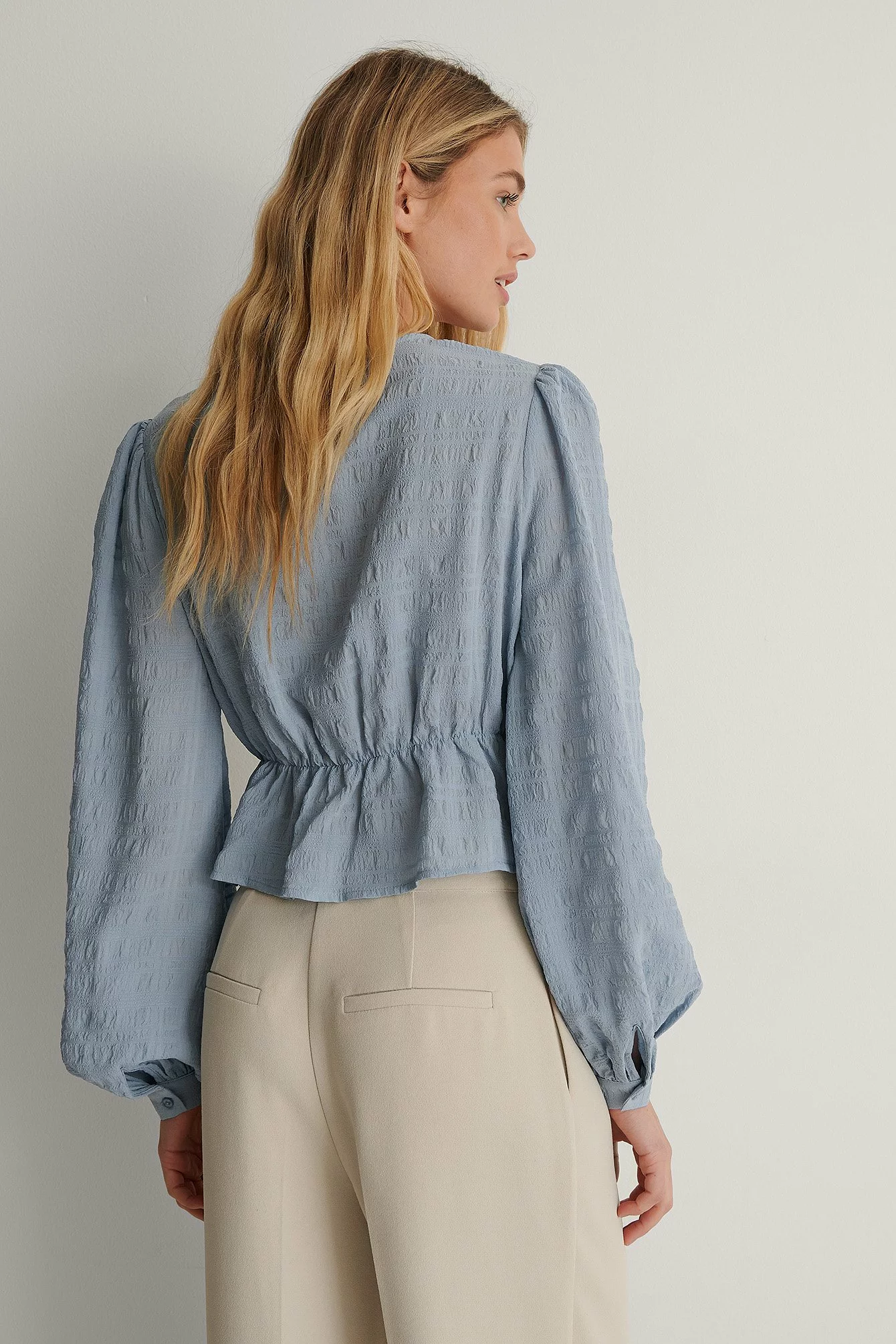 NA-KD Structured Blouse - Image 6