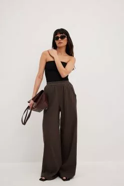 NA-KD Trend Structured Flowy Elastic Waist Pants