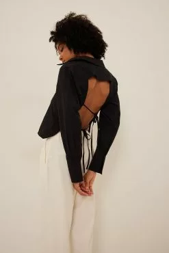 NA-KD Trend Tie Back Detail Shirt