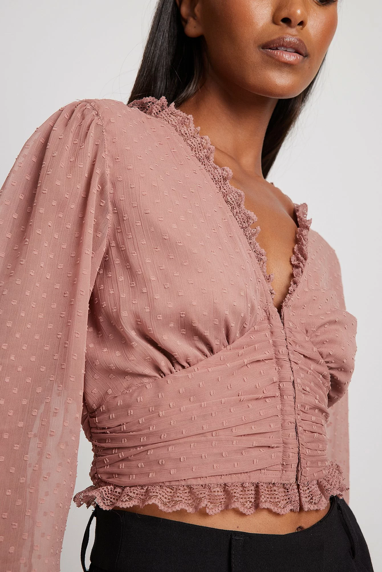 NA-KD Boho V-neck Frill Detail Dobby Blouse - Image 4