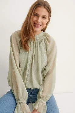 NA-KD Boho Volume Dobby Blouse