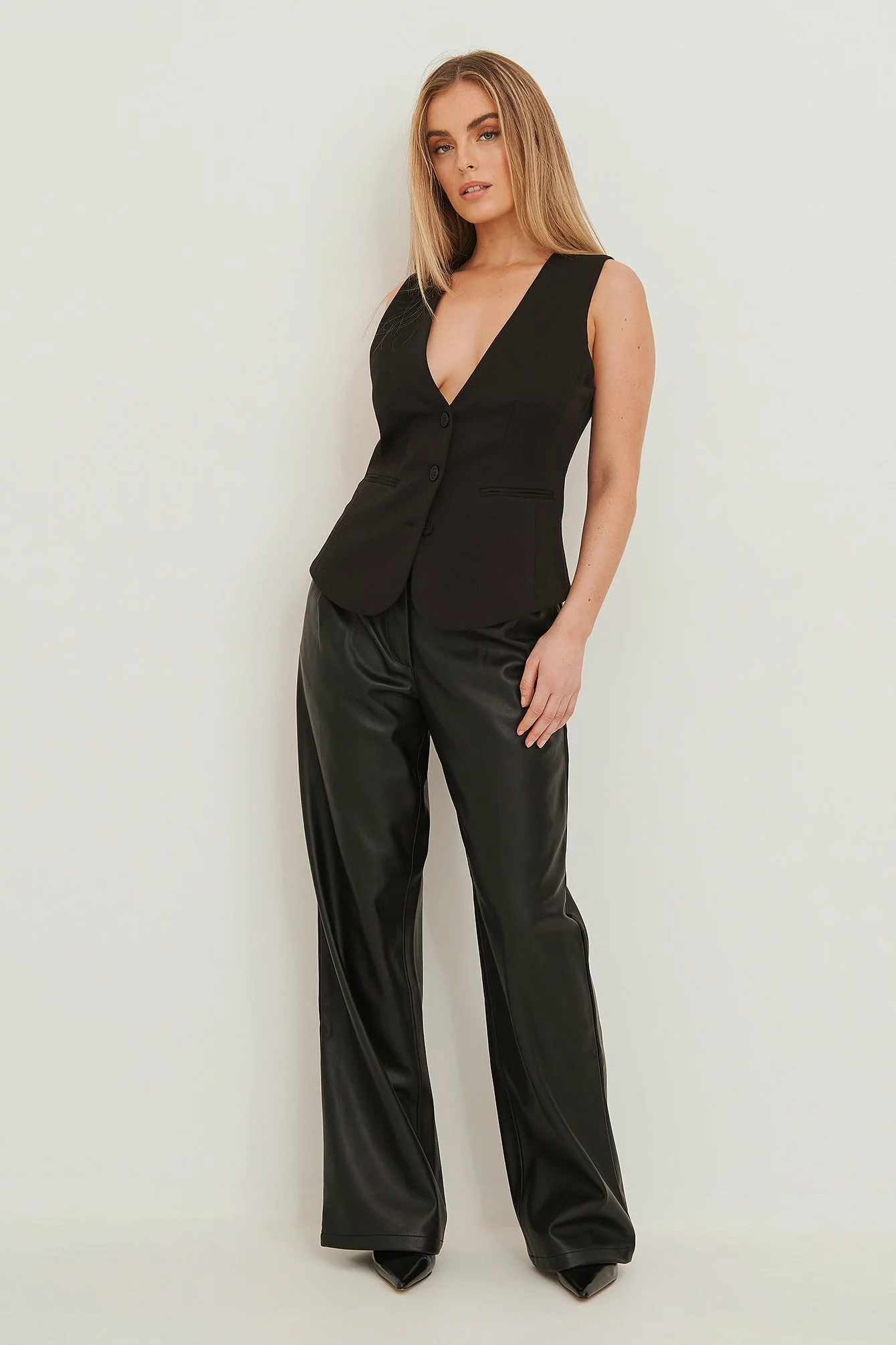 NA-KD Trend Wide Leg PU Pants - Image 3