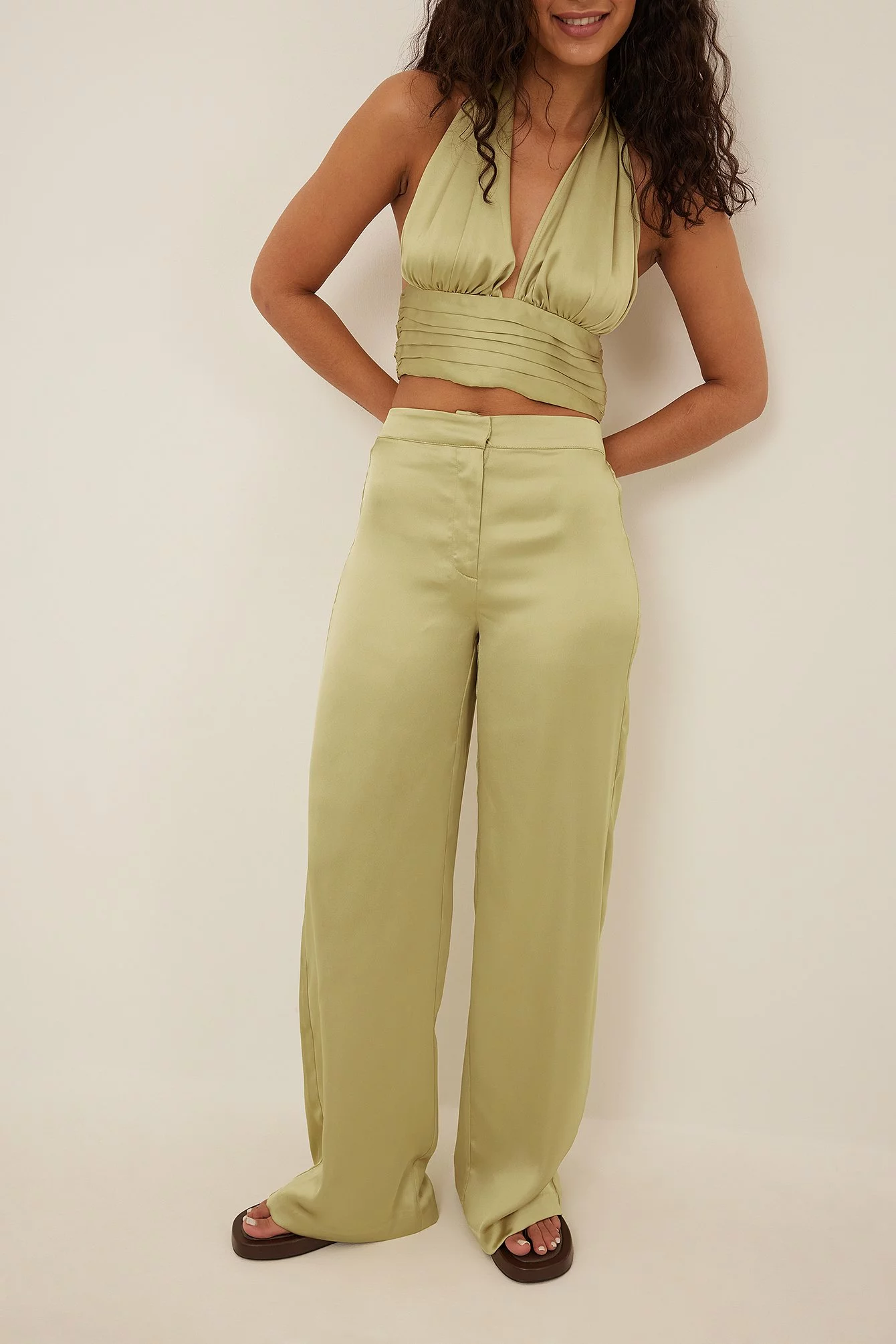 Anika Teller X NA-KD Wide Satin Pants - Image 4
