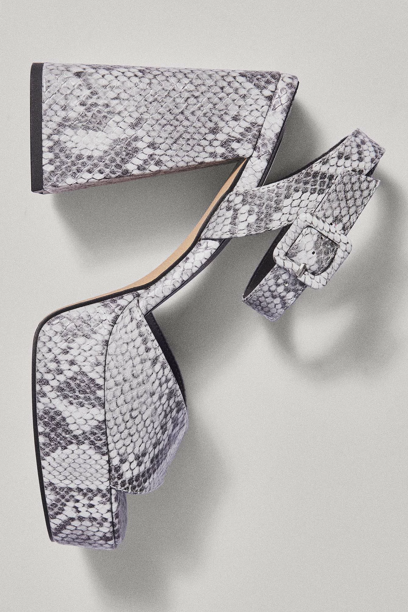 NA-KD Shoes Chunky Buckle Plateau Heels - Image 10