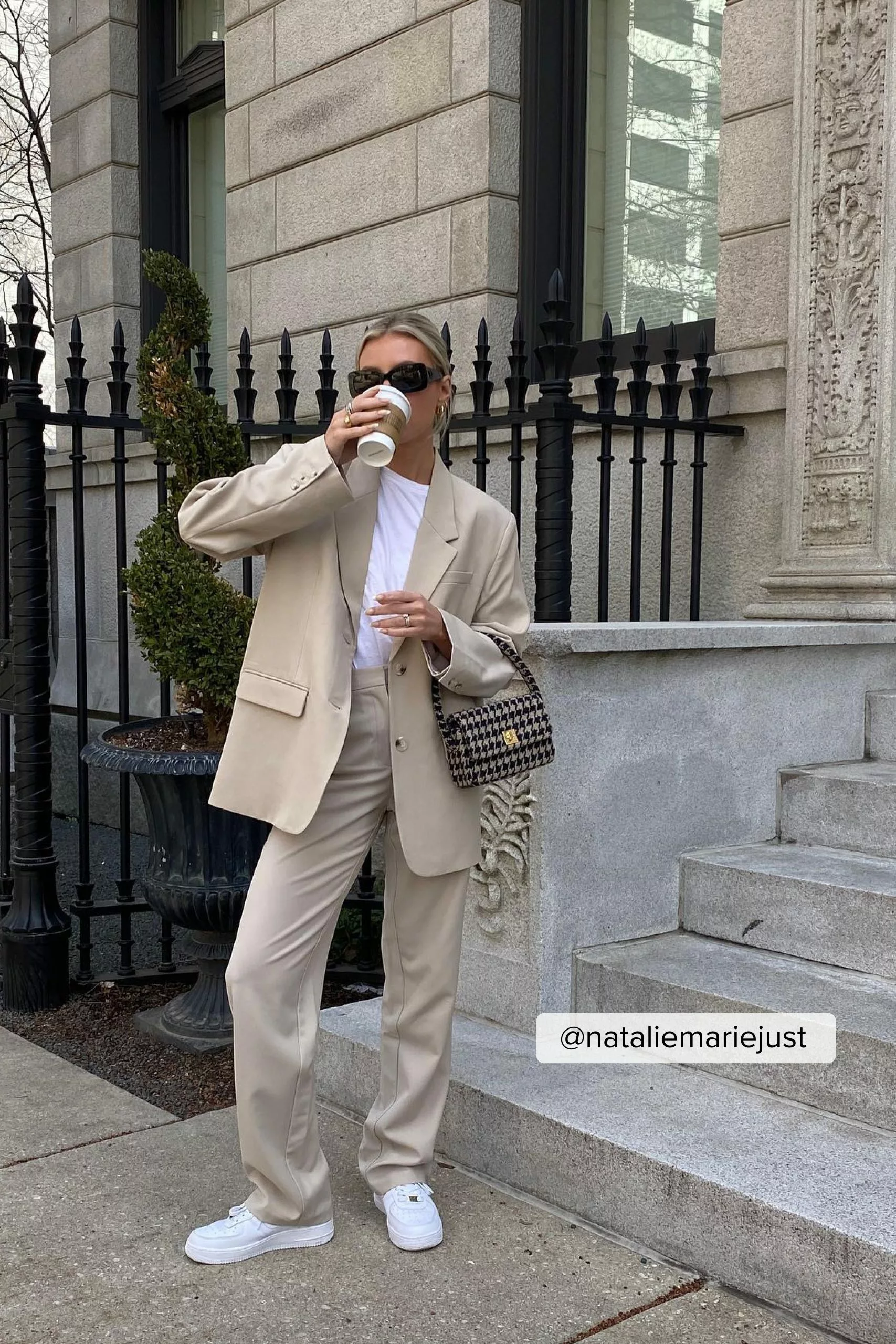 NA-KD Trend Regular Wide Leg Suit Pants - Image 12