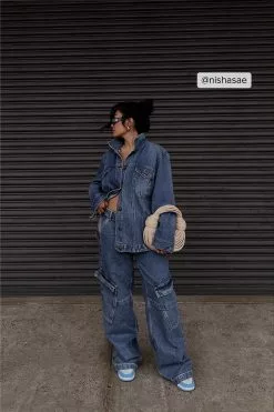 NA-KD Low Waist Waist Asymmetric Cargo Full Length Jeans