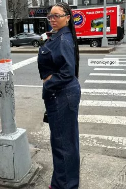 Noni Cyngor X NA-KD Straight Mid Waist Denim