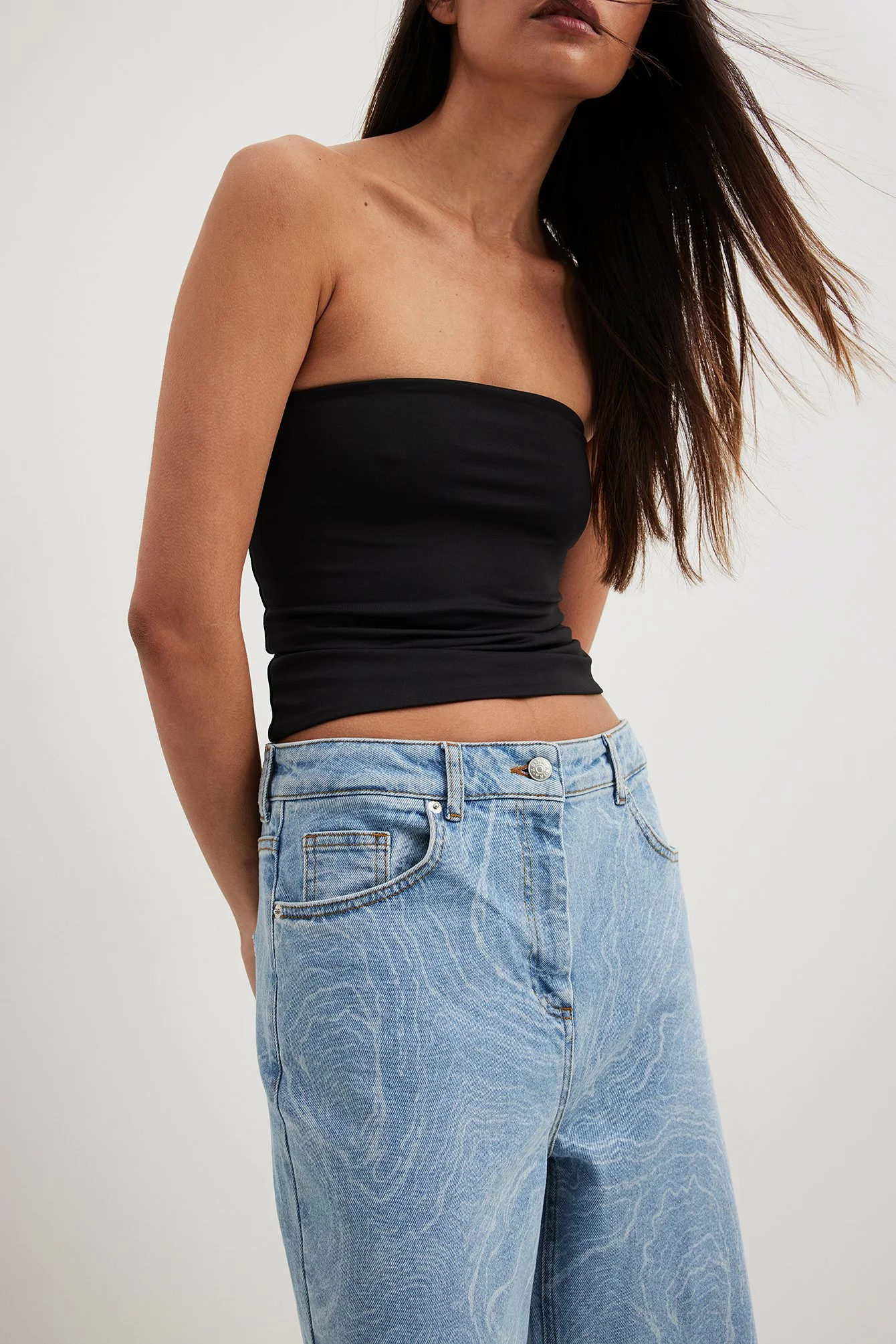 NA-KD ART Oversized Denim - Image 4