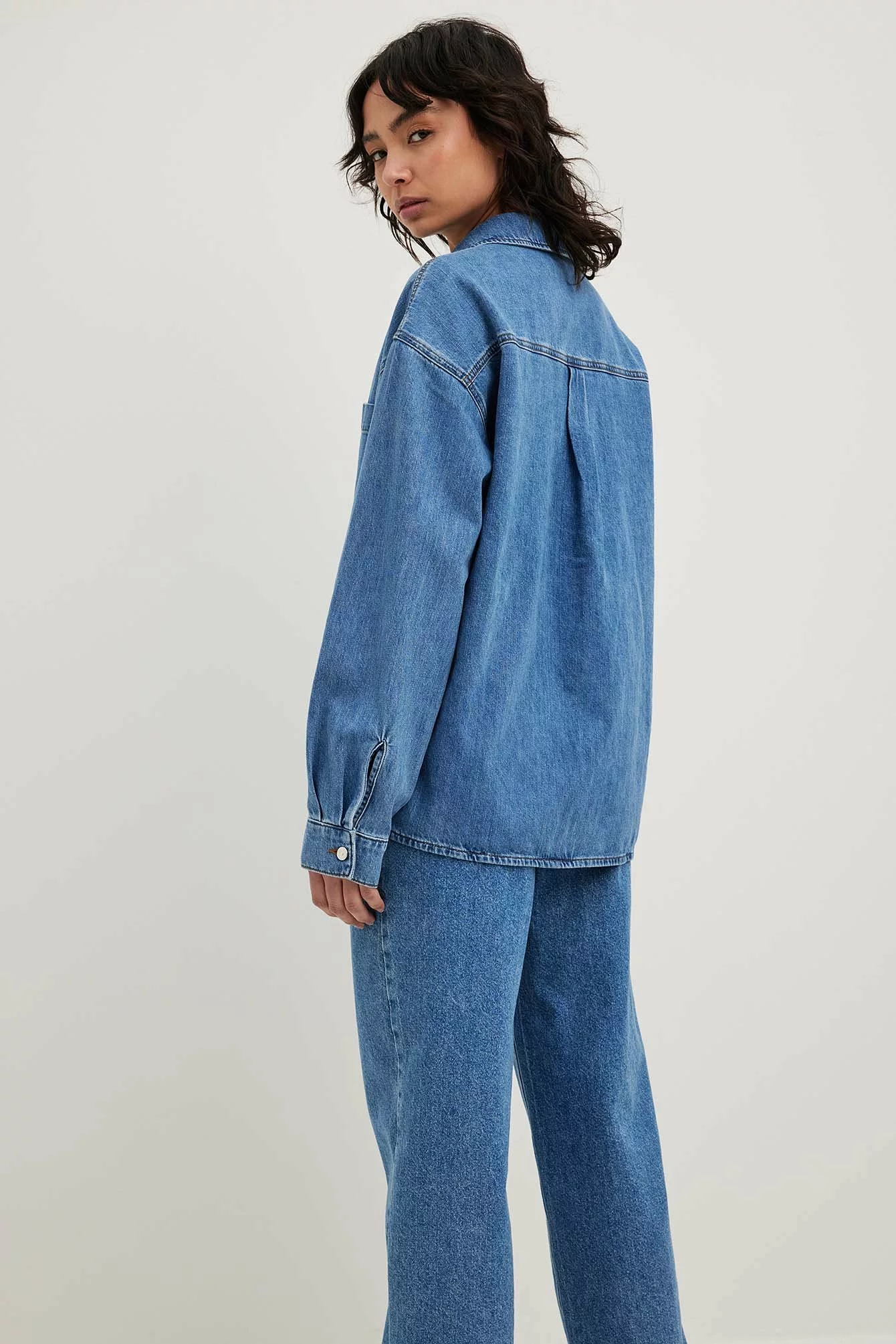 NA-KD Oversized Denim Shirt - Image 10