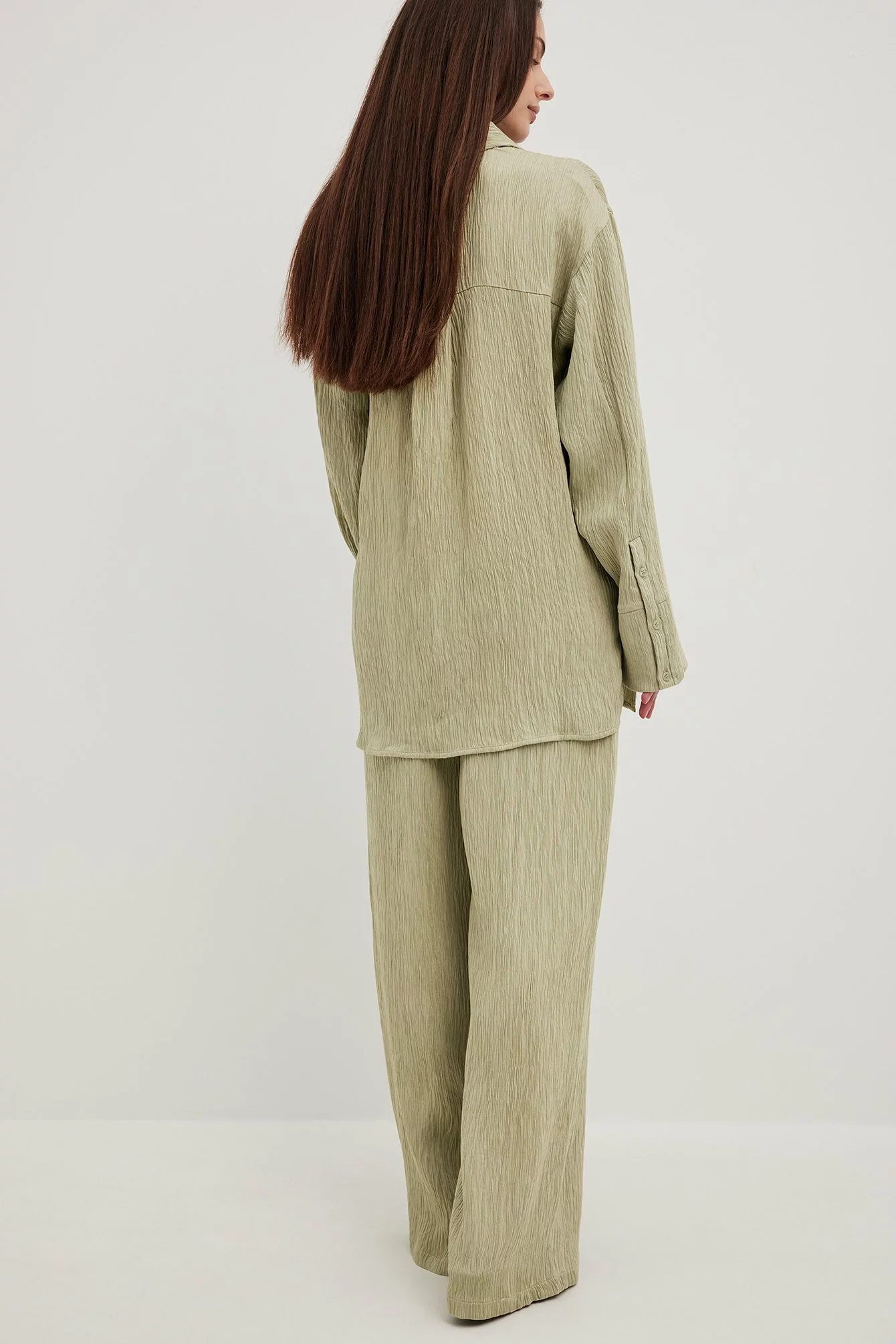 Oumayma & Khaoula X NA-KD Oversized Pocket Shirt - Image 3