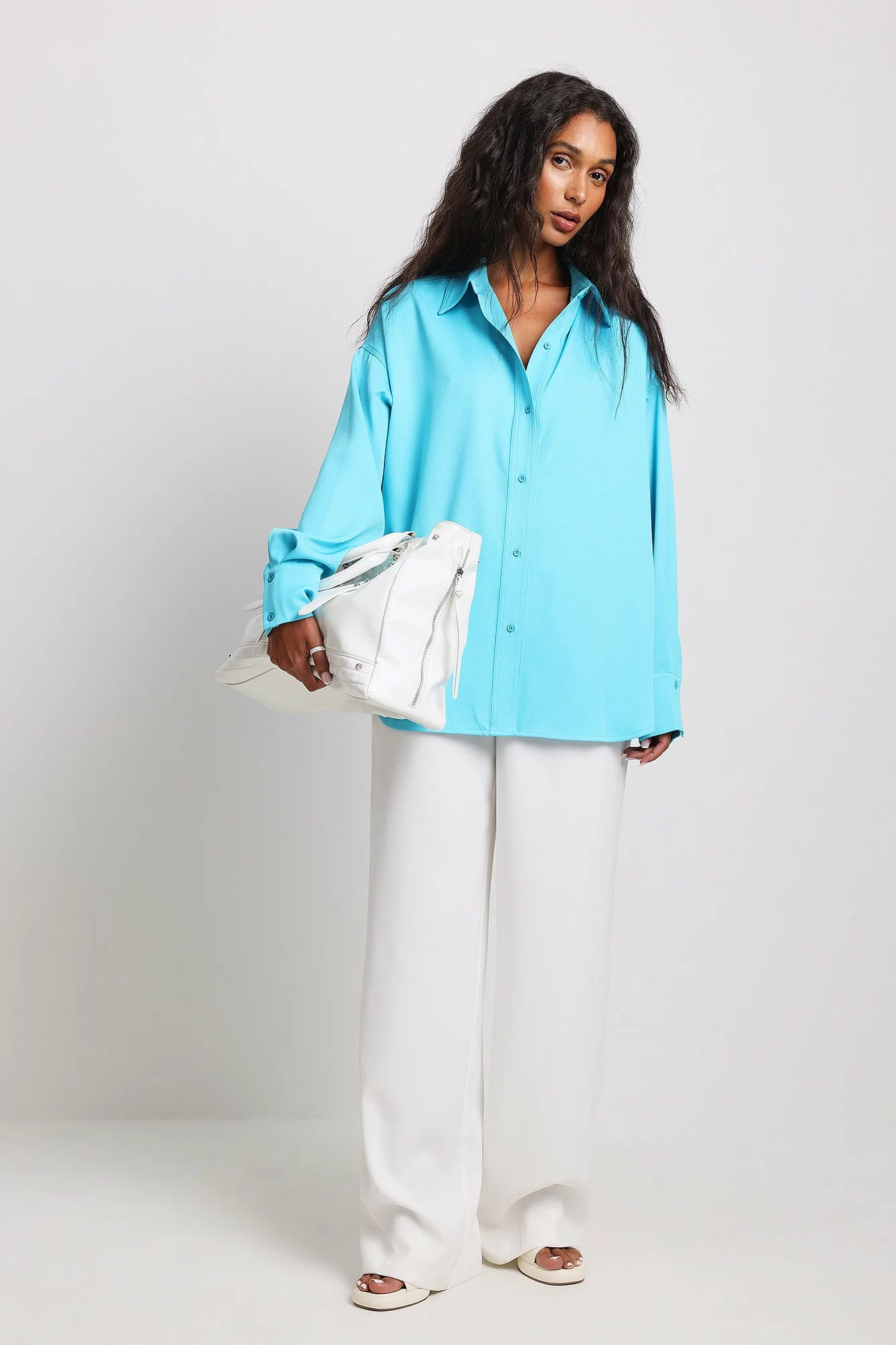 NA-KD Oversized Taft Shirt - Image 3