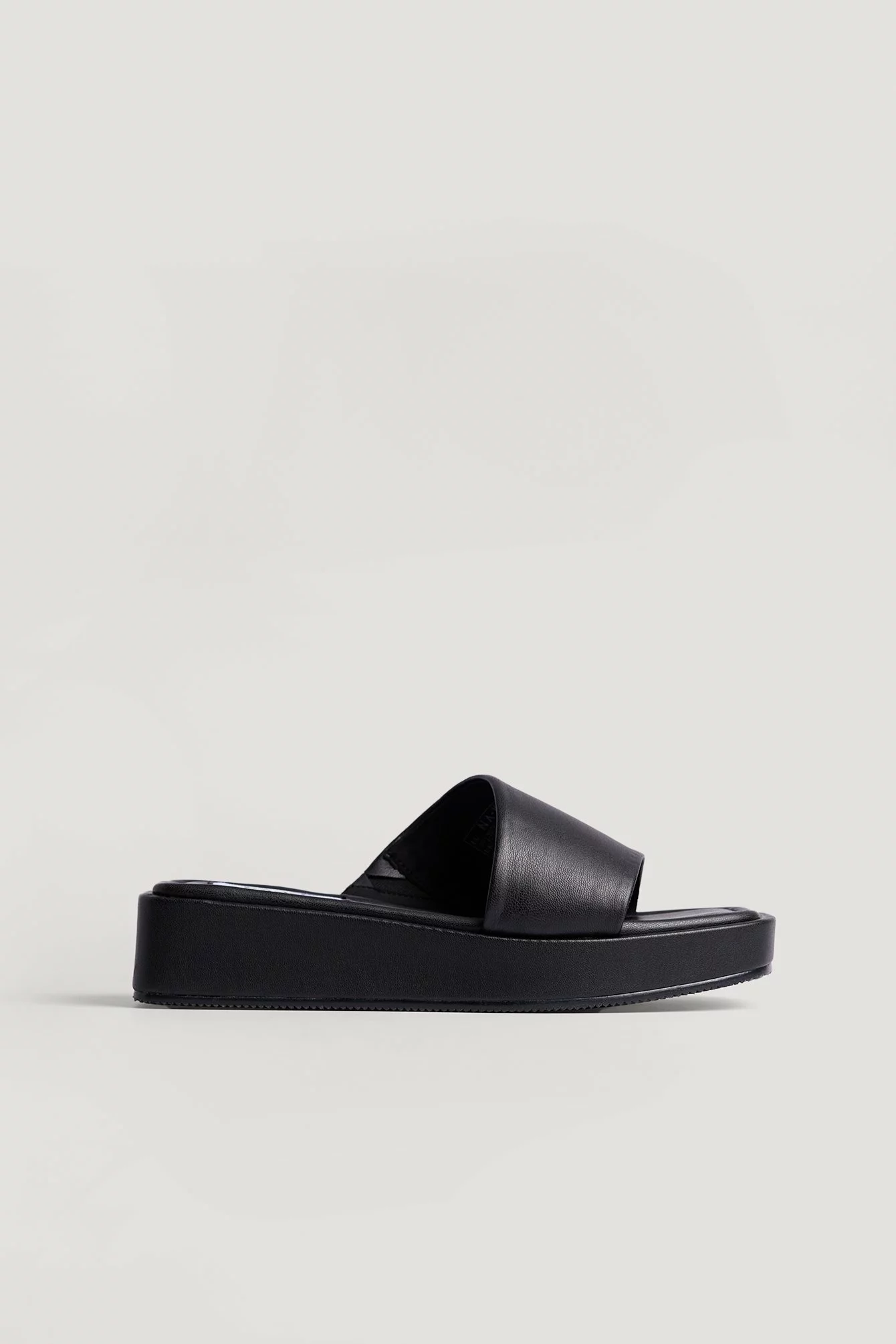 NA-KD Shoes Padded Flatform Slippers - Image 3