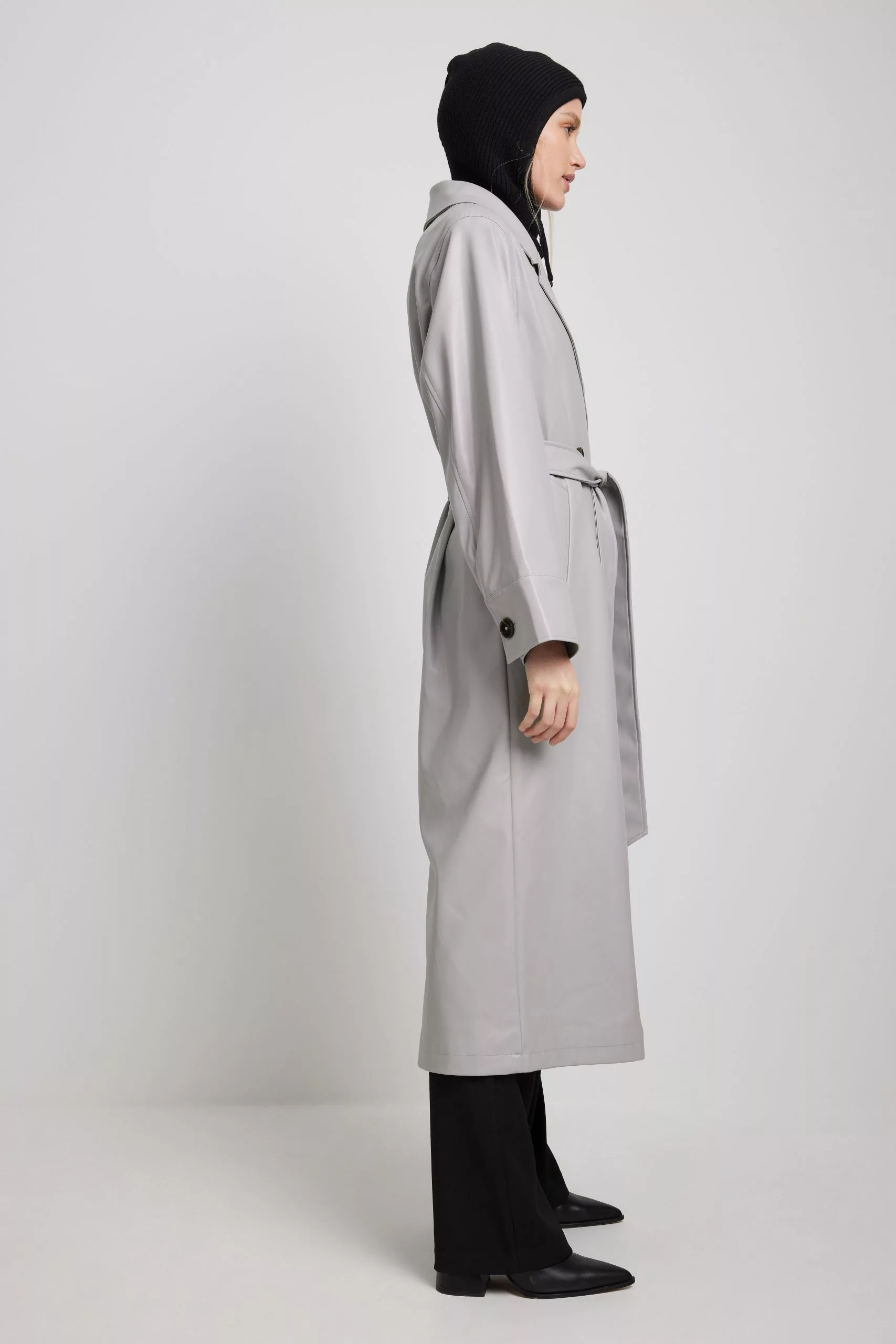 NA-KD Trend Padded Shoulder Pu Trench - Image 7