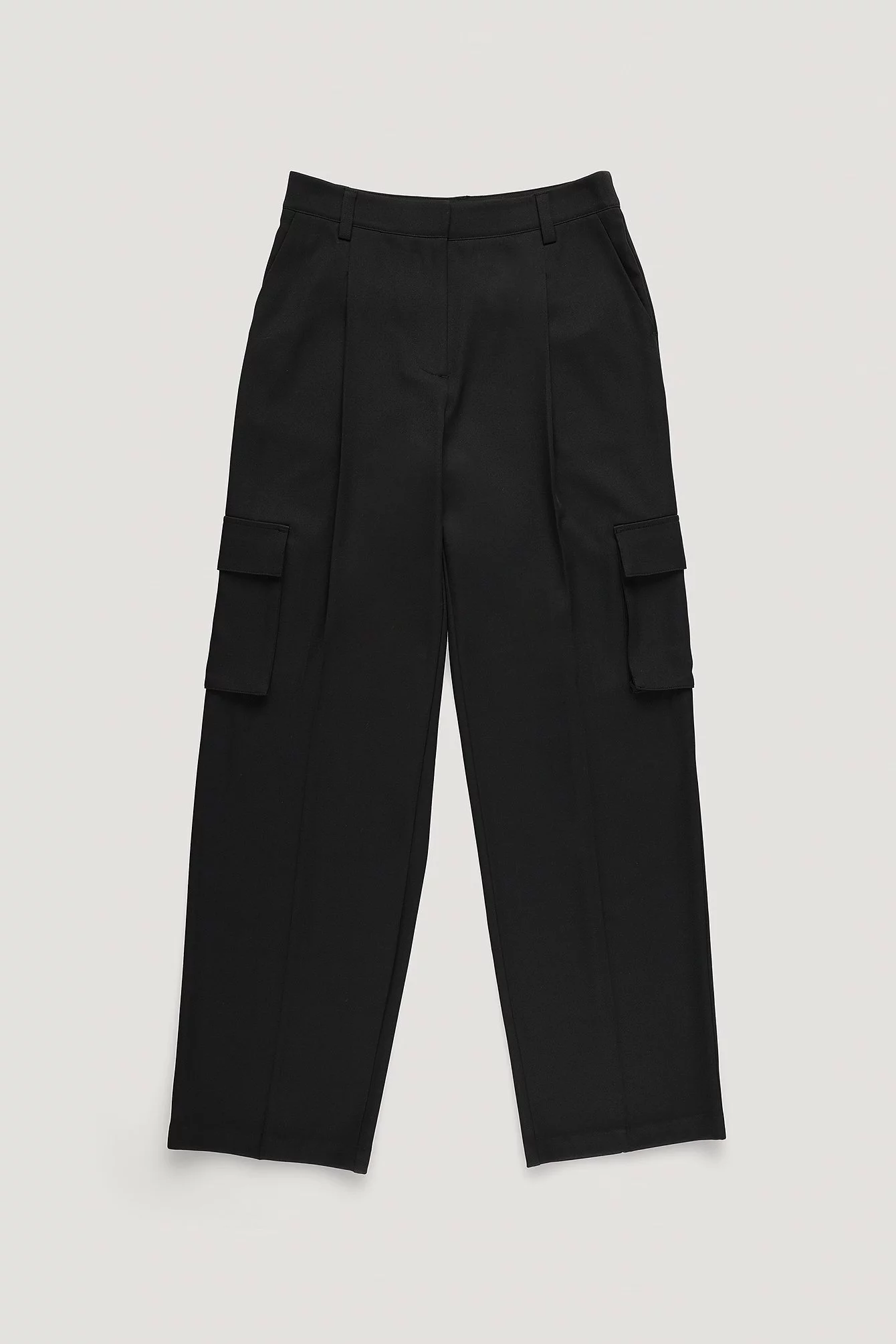 NA-KD Trend Pleat Detail Cargo Suit Pants - Image 11