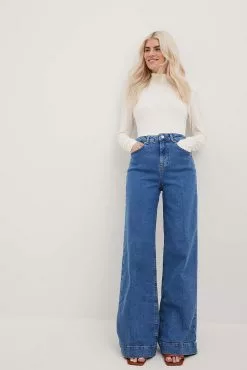 Coco & Tippie X NA-KD Pleated Long Jeans