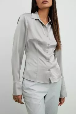 NA-KD Trend Pointy Shoulder Satin Shirt