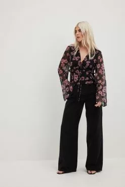 NA-KD Boho Printed Frill Detail Chiffon LS Blouse