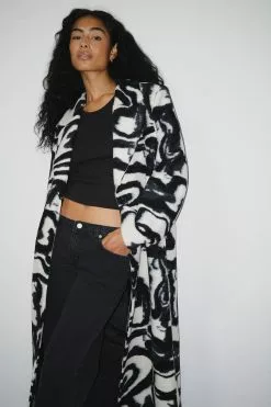 NA-KD Trend Printed Maxi Coat