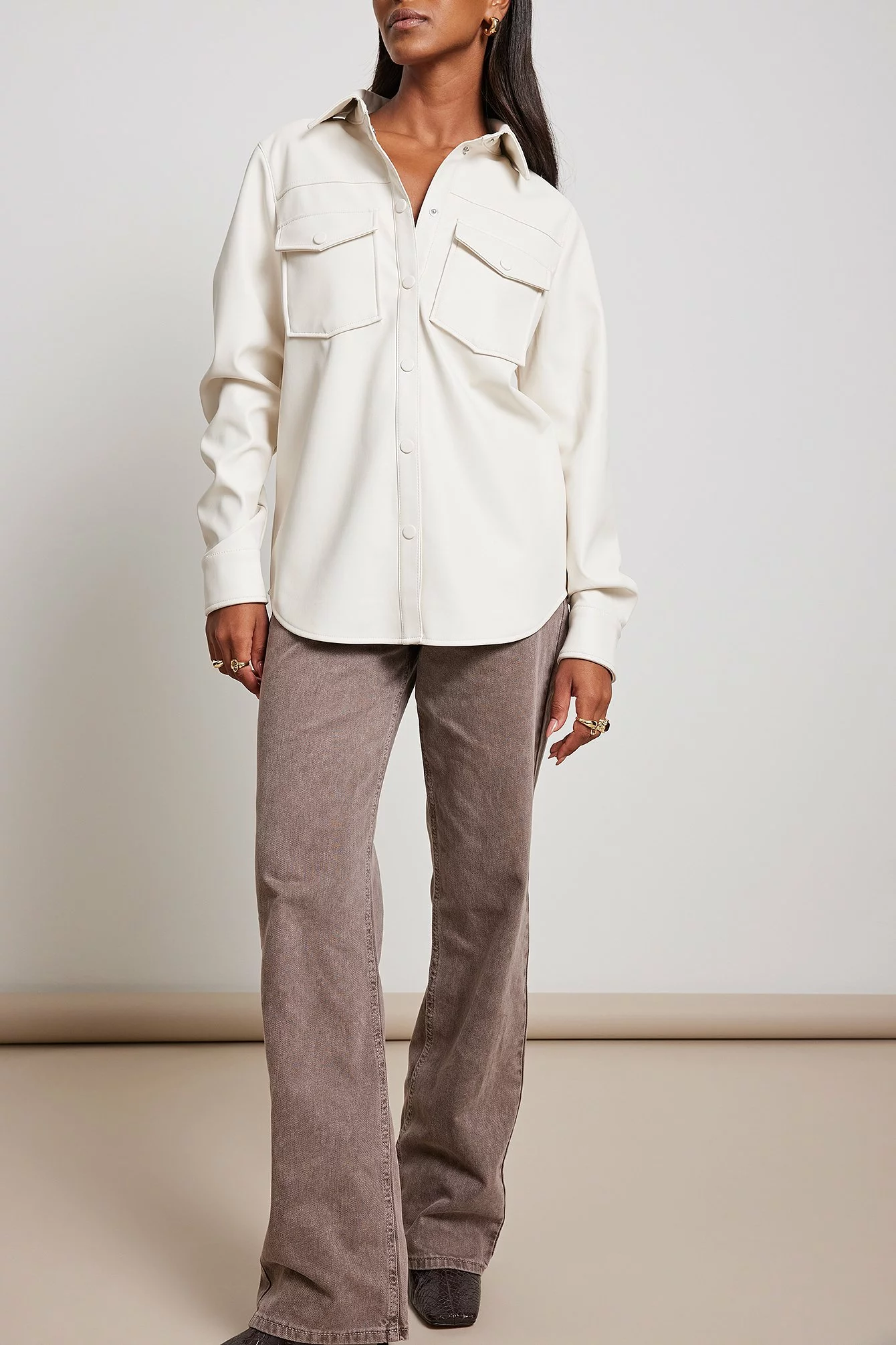 NA-KD Trend Pu Double Pocket Shirt - Image 3