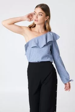 Rut & Circle One Shoulder Frill Blouse