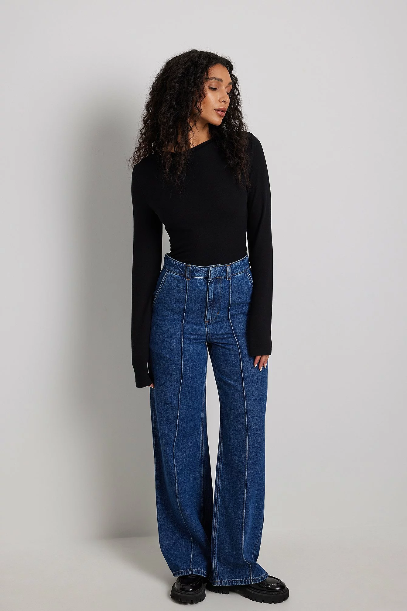 Georgina Lennon X NA-KD Seam Detail Denim - Image 4