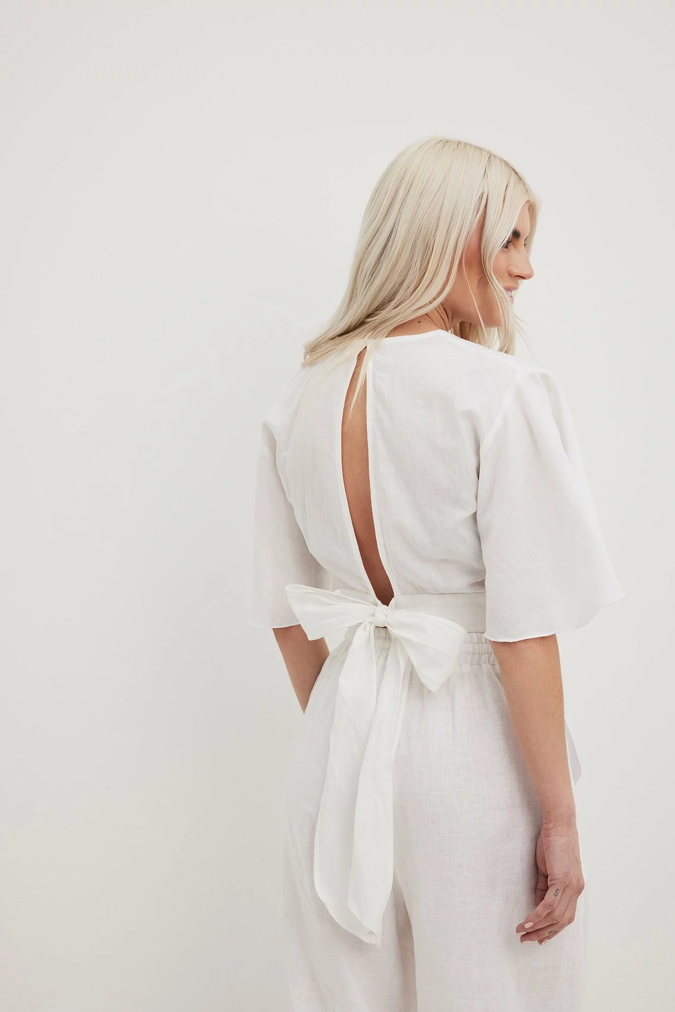 NA-KD Boho Short Sleeve Linen Blend Top - Image 9