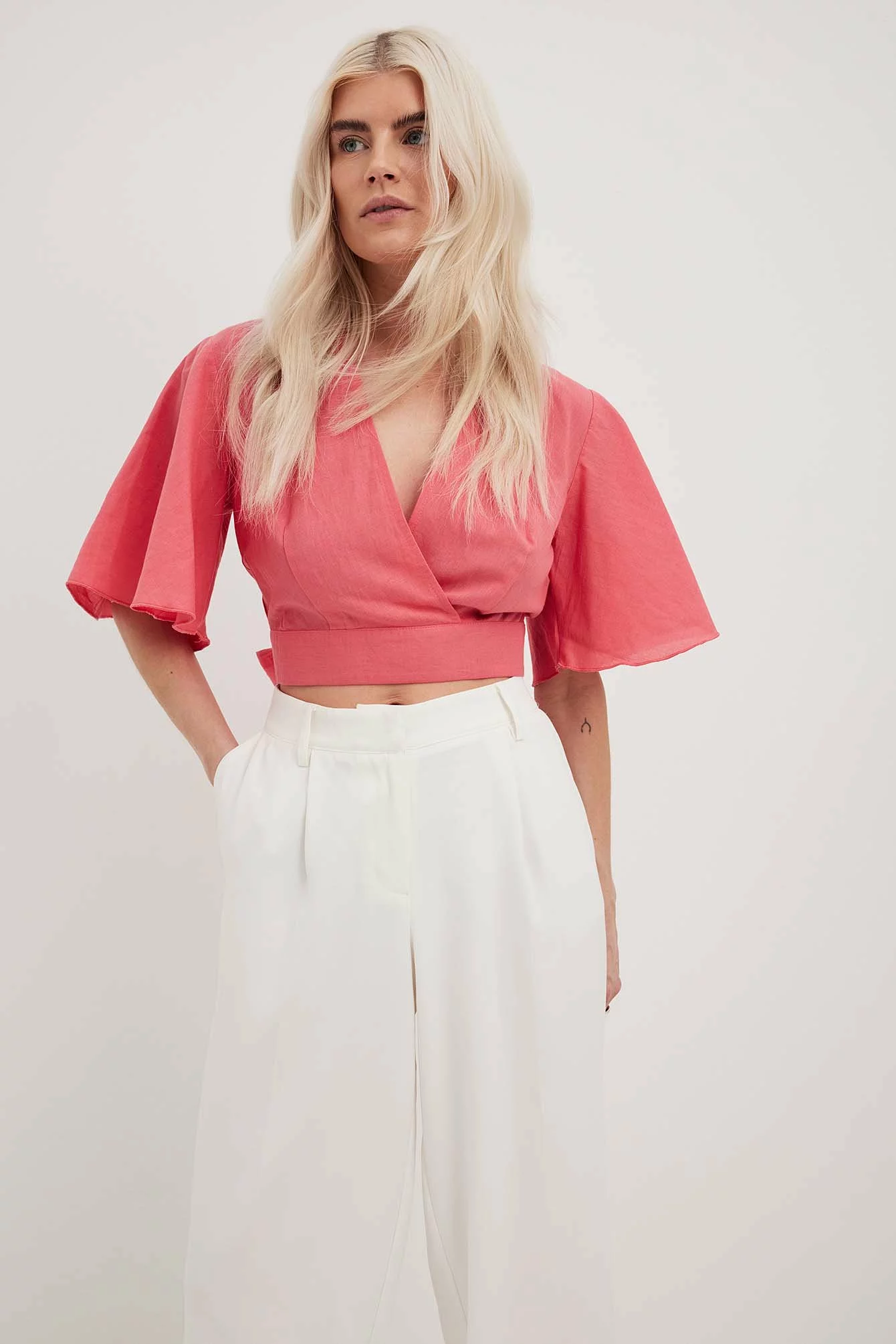 NA-KD Boho Short Sleeve Linen Blend Top - Image 6