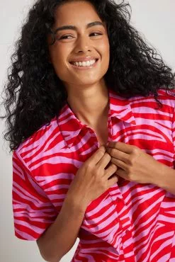 Janka Polliani X NA-KD Straight Fit Short Sleeve Shirt