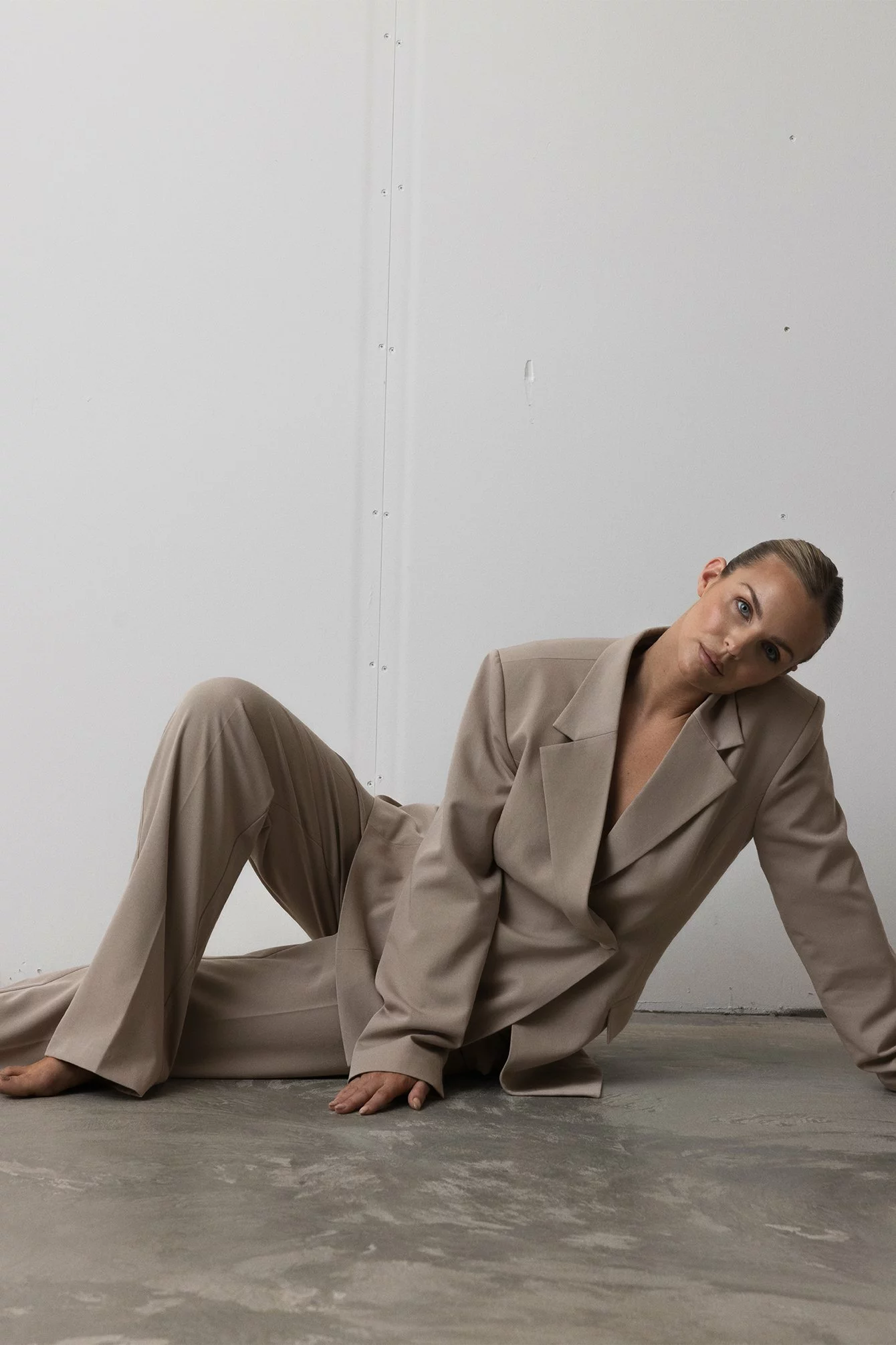 Lojsan Wallin X NA-KD Straight Fit Trousers - Image 7