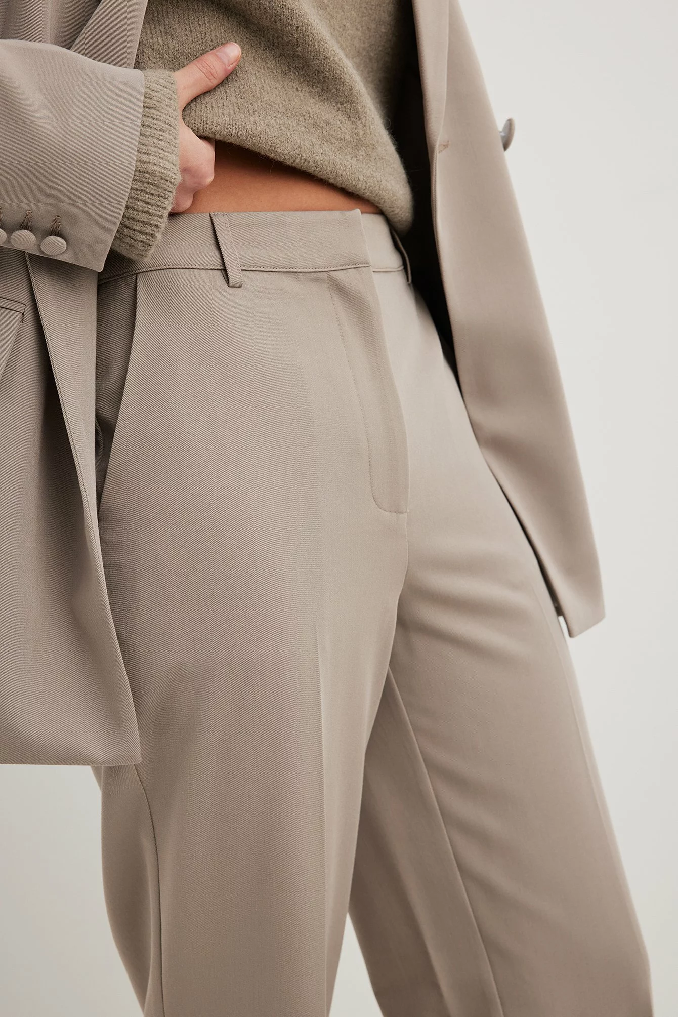 Lojsan Wallin X NA-KD Straight Fit Trousers - Image 4