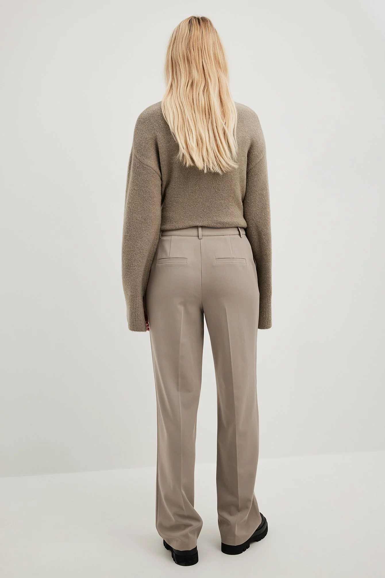 Lojsan Wallin X NA-KD Straight Fit Trousers - Image 2