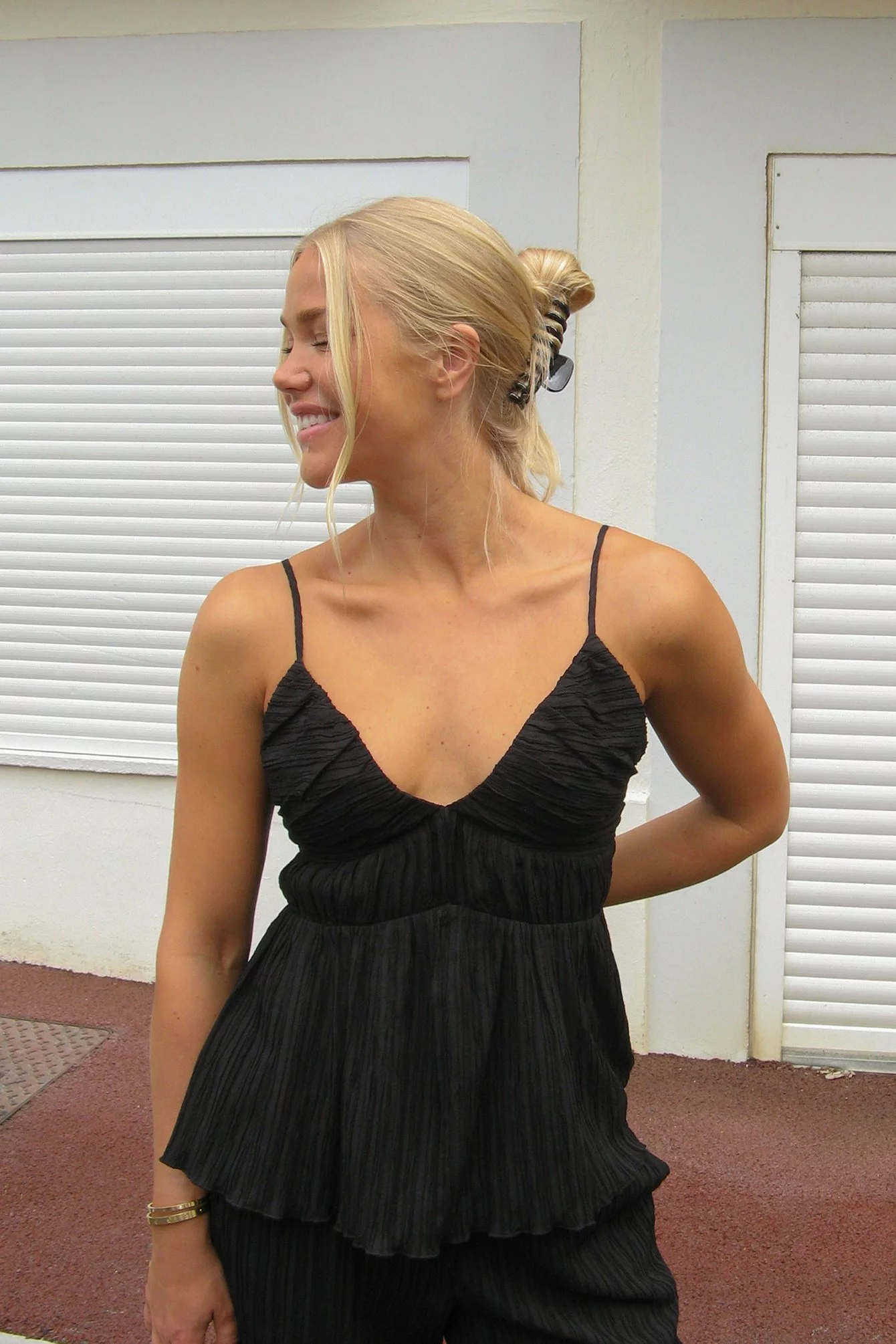 Moa Mattsson X NA-KD Structure Detail Singlet