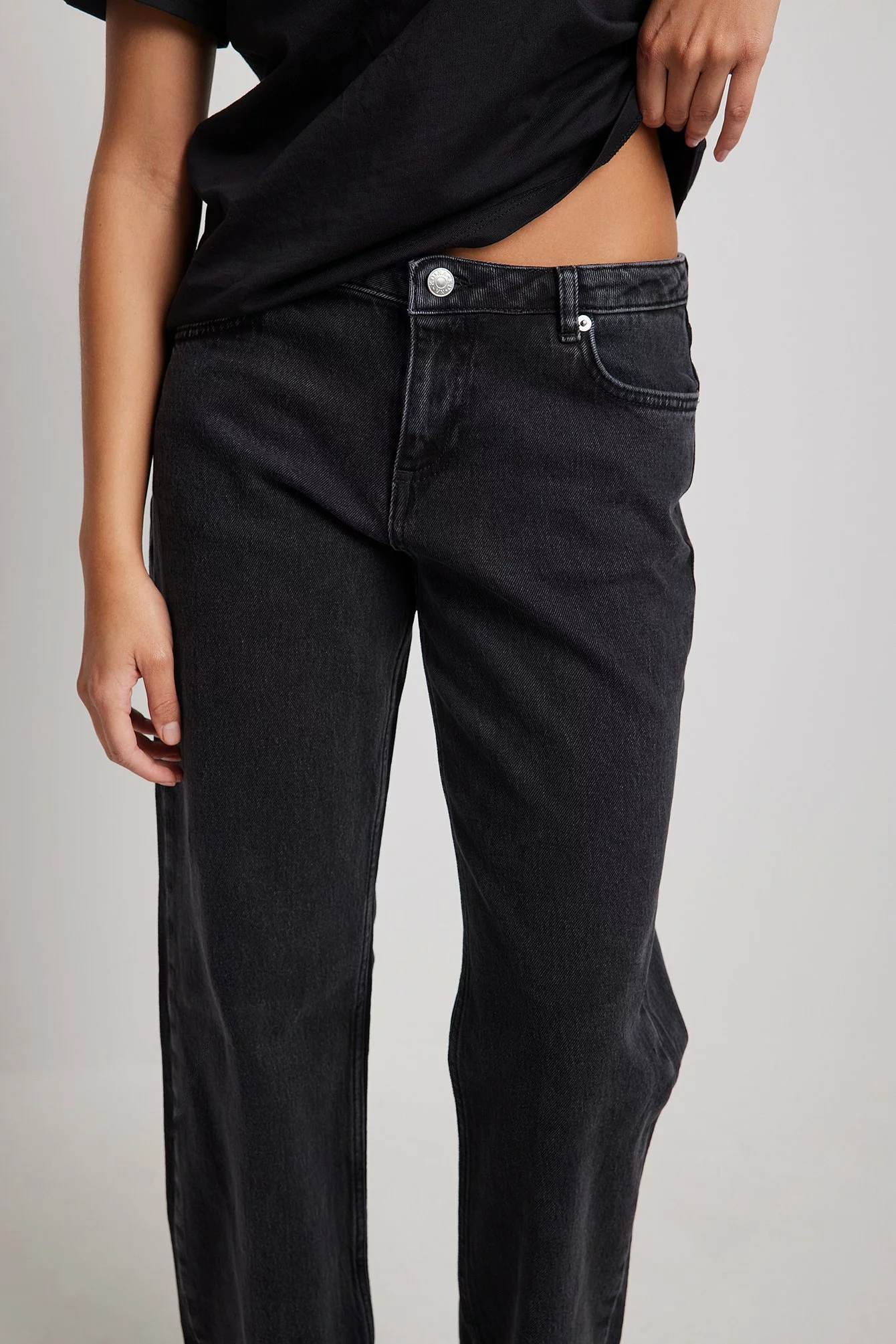 NA-KD Super Low Waist Jeans - Image 19