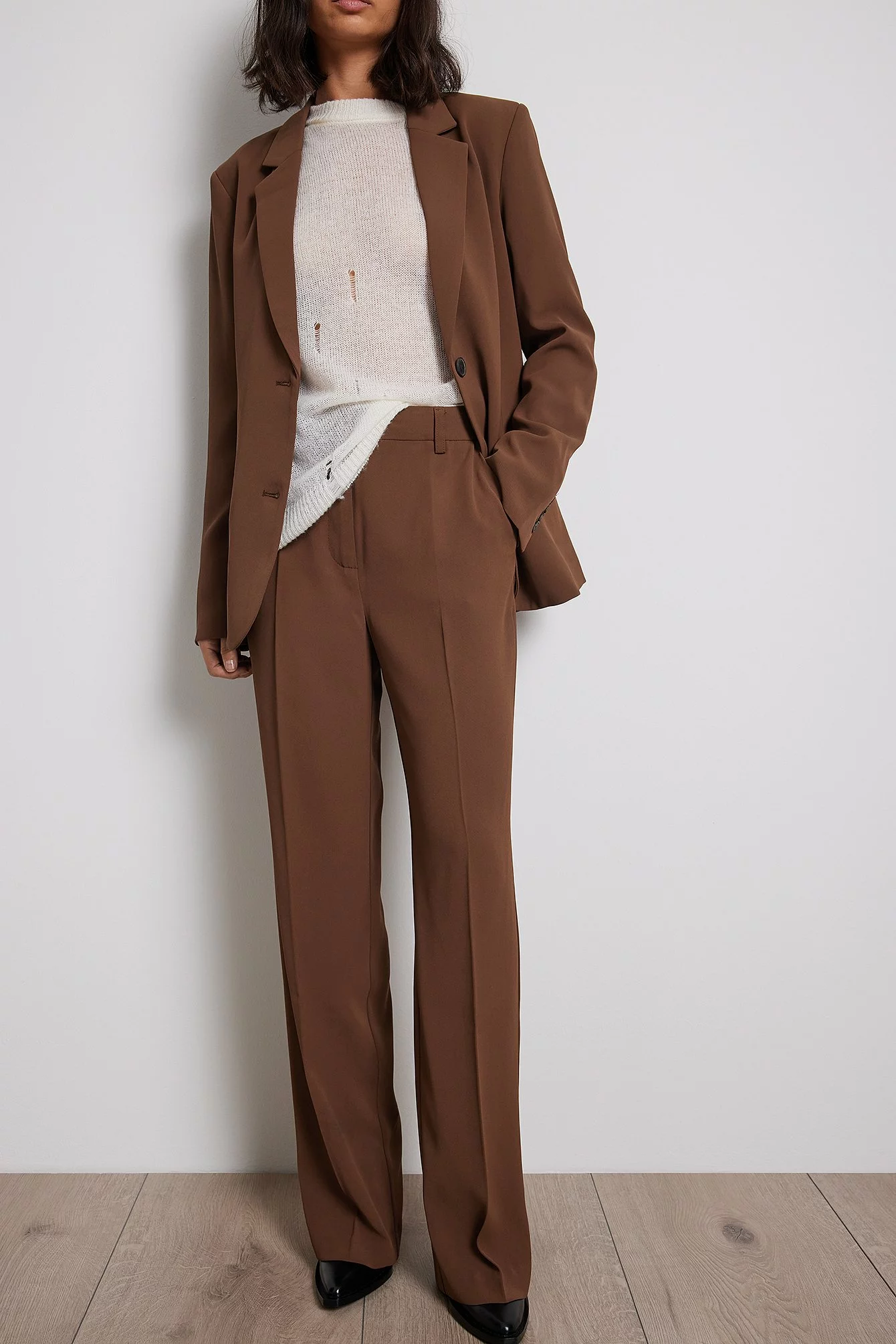 NA-KD Classic Tailored Regular Straight Leg Suit Pants - Image 5