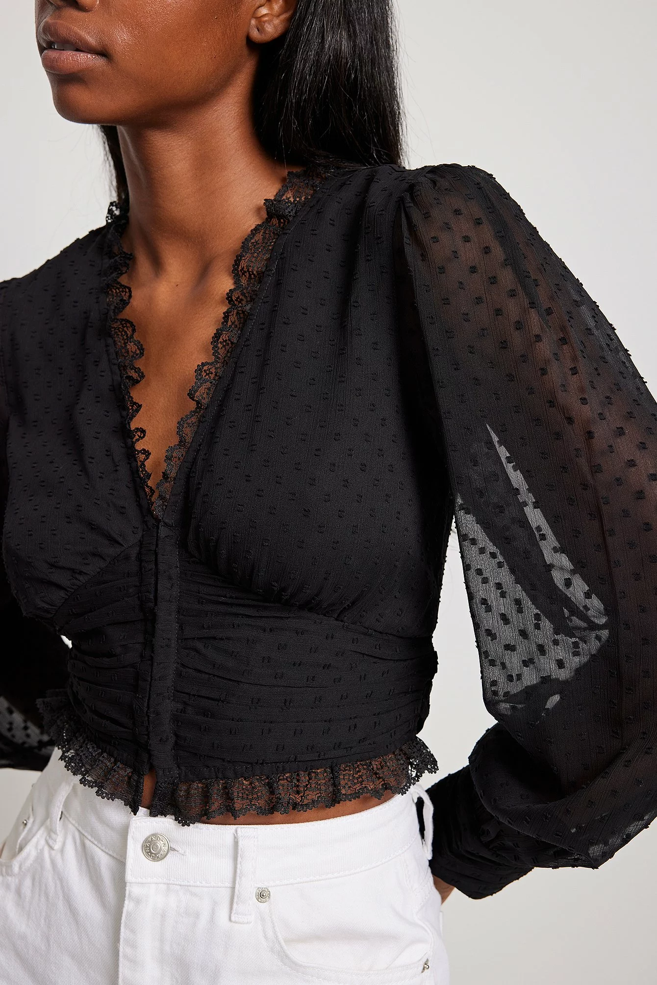 NA-KD Boho V-neck Frill Detail Dobby Blouse - Image 7