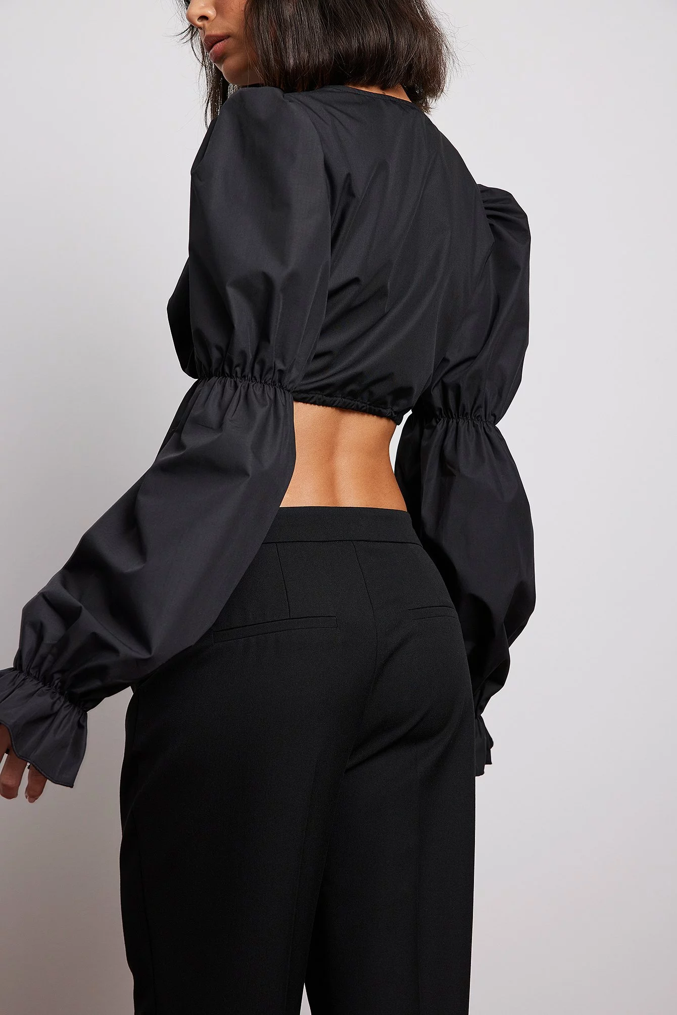 NA-KD V-neck Puff Sleeve Blouse - Image 2