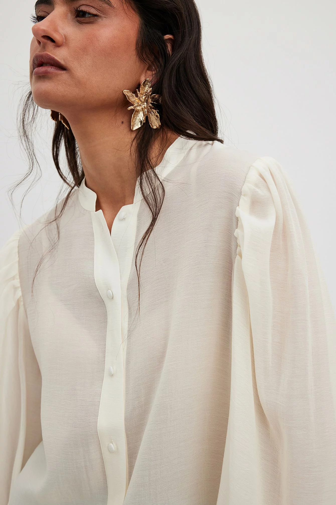 Sanna Jörnvik X NA-KD Volume Sleeve Button Detail Blouse - Image 6