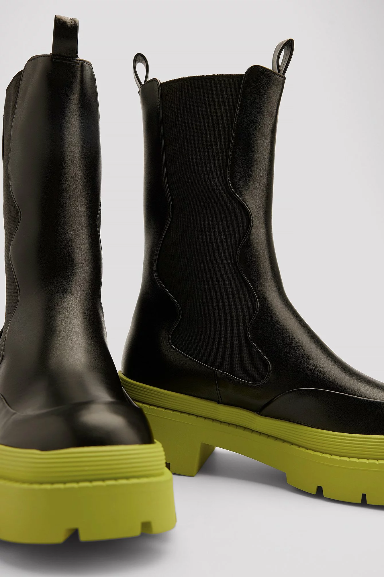 NA-KD Shoes Wavy Elastic Boots - Image 11